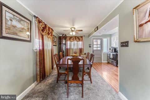 Duplex in Ridley Park PA 125 Orchard ROAD 8.jpg