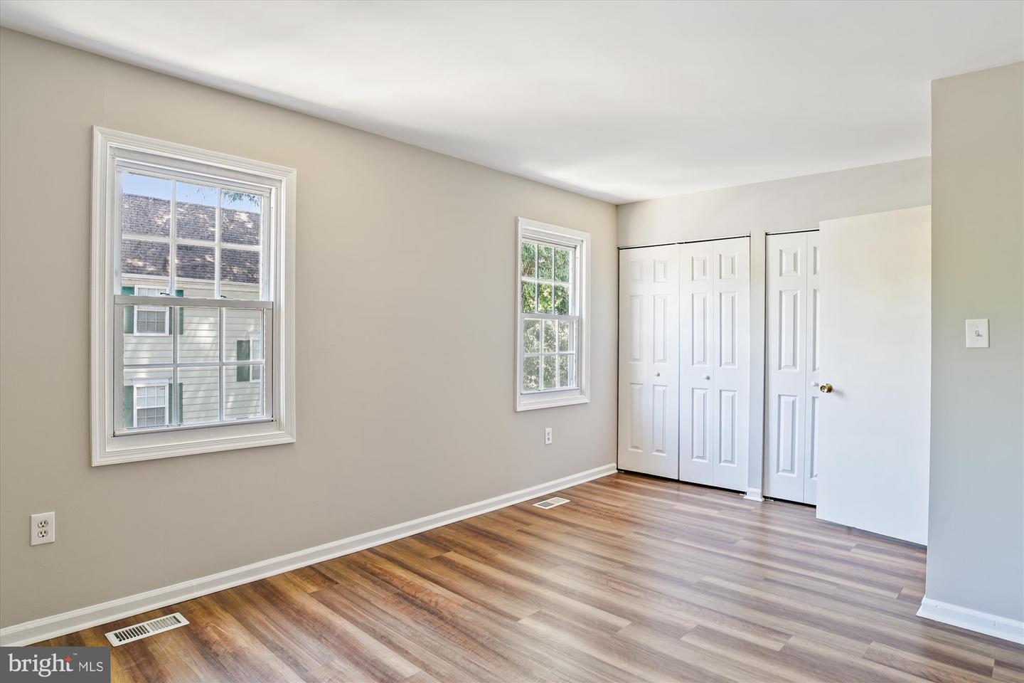 Photo 7 of 36 of 1537 Marlborough Ct townhome
