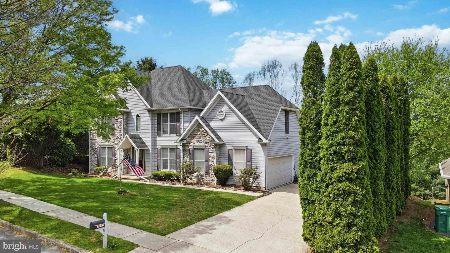 1221 Jill Drive