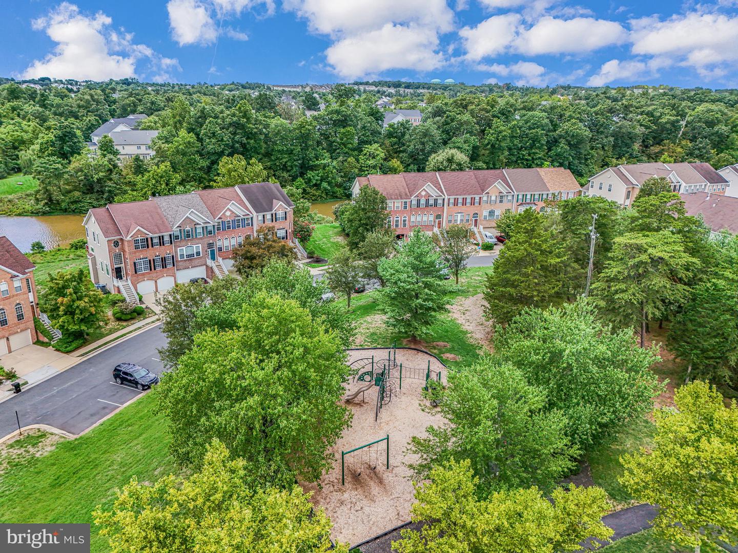 Photo 40 of 46 of 43115 Northlake Overlook Ter townhome