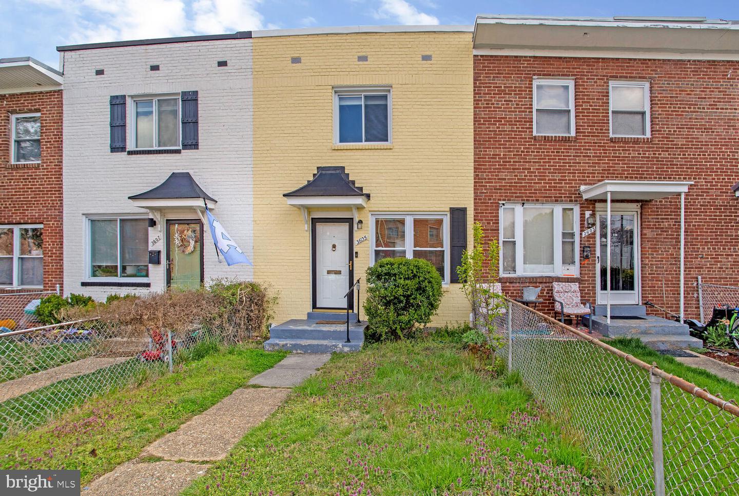 3605 EDISON ST