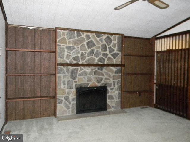 Photo 5 of 31 of 50 Mantua Rd house
