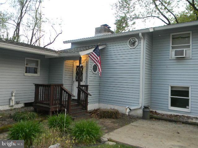 Photo 28 of 31 of 50 Mantua Rd house