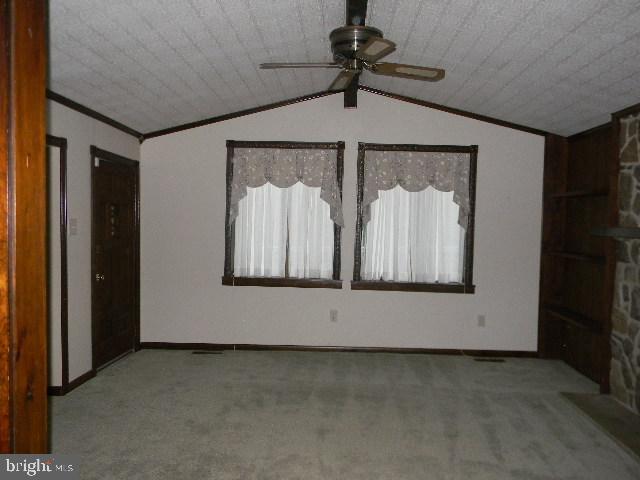 Photo 4 of 31 of 50 Mantua Rd house