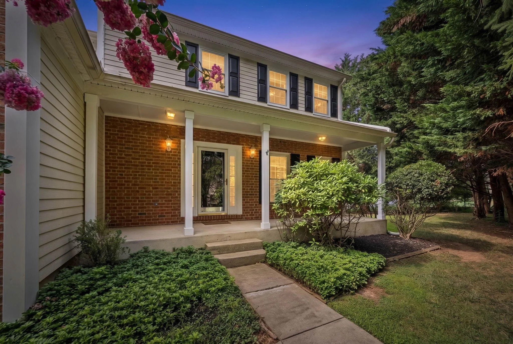607 Oak Farm Court