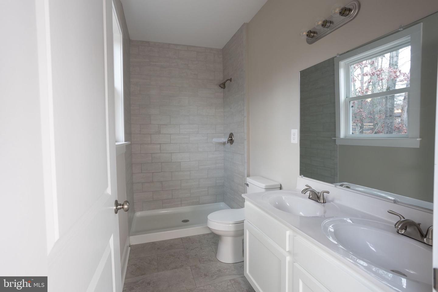 Photo 9 of 27 of 205 Dogwood Drive house