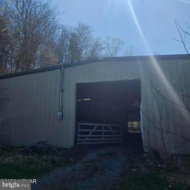 250 Langs Lane Ln, Mill Hall, PA, 17751