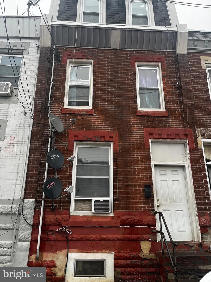 3435 N Front Street