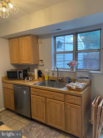 Photo 9 of 15 of 46710 Atwood Sq townhome