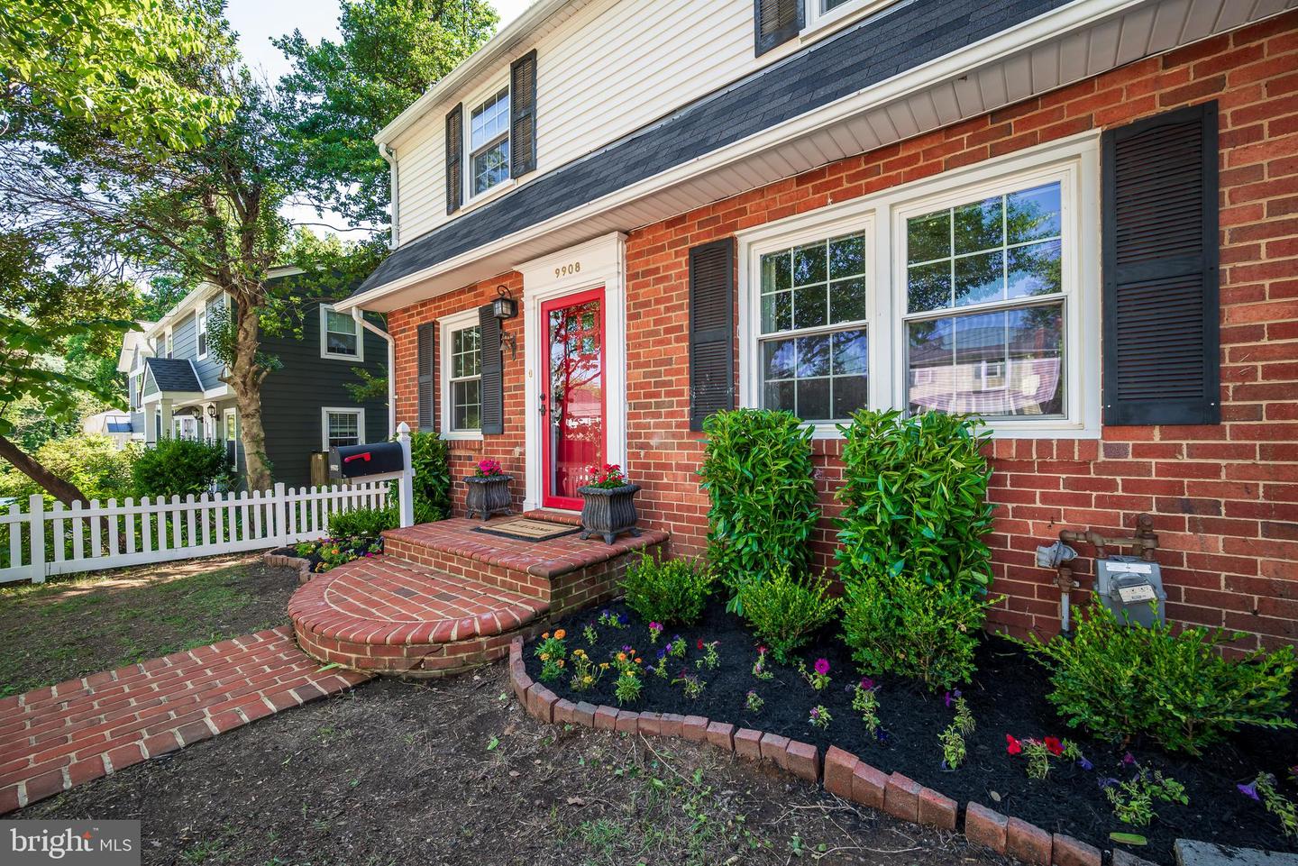 9908 Dickens Avenue, Bethesda, MD, 20814