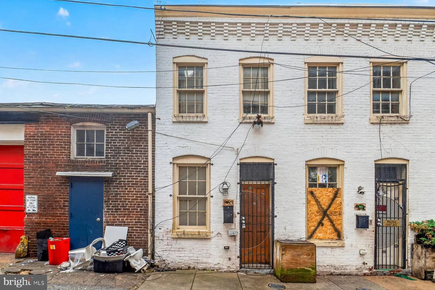 863 Reinhart Street