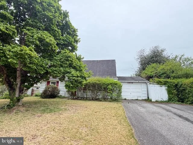 2606 Felter Lane