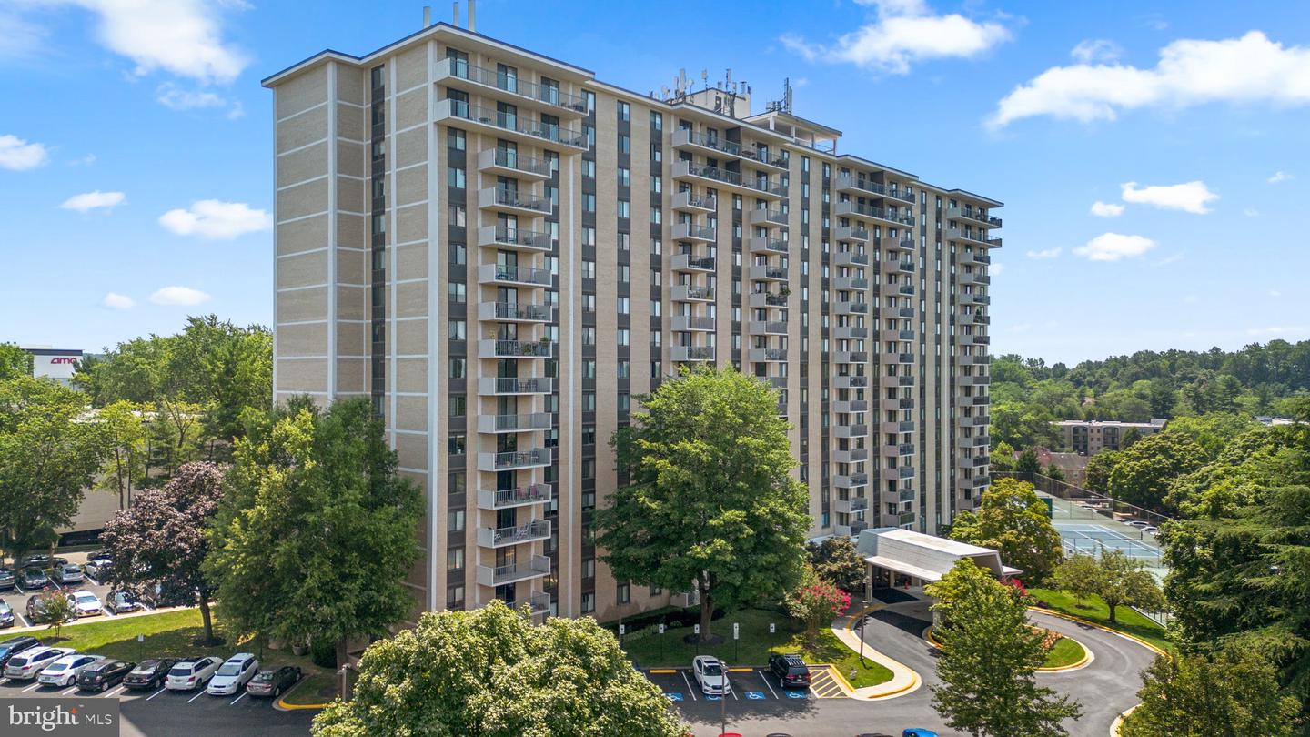 View Bethesda, MD 20817 condo