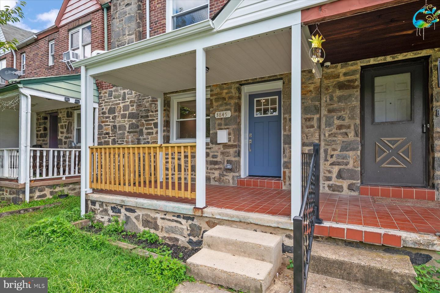 View Baltimore, MD 21225 townhome