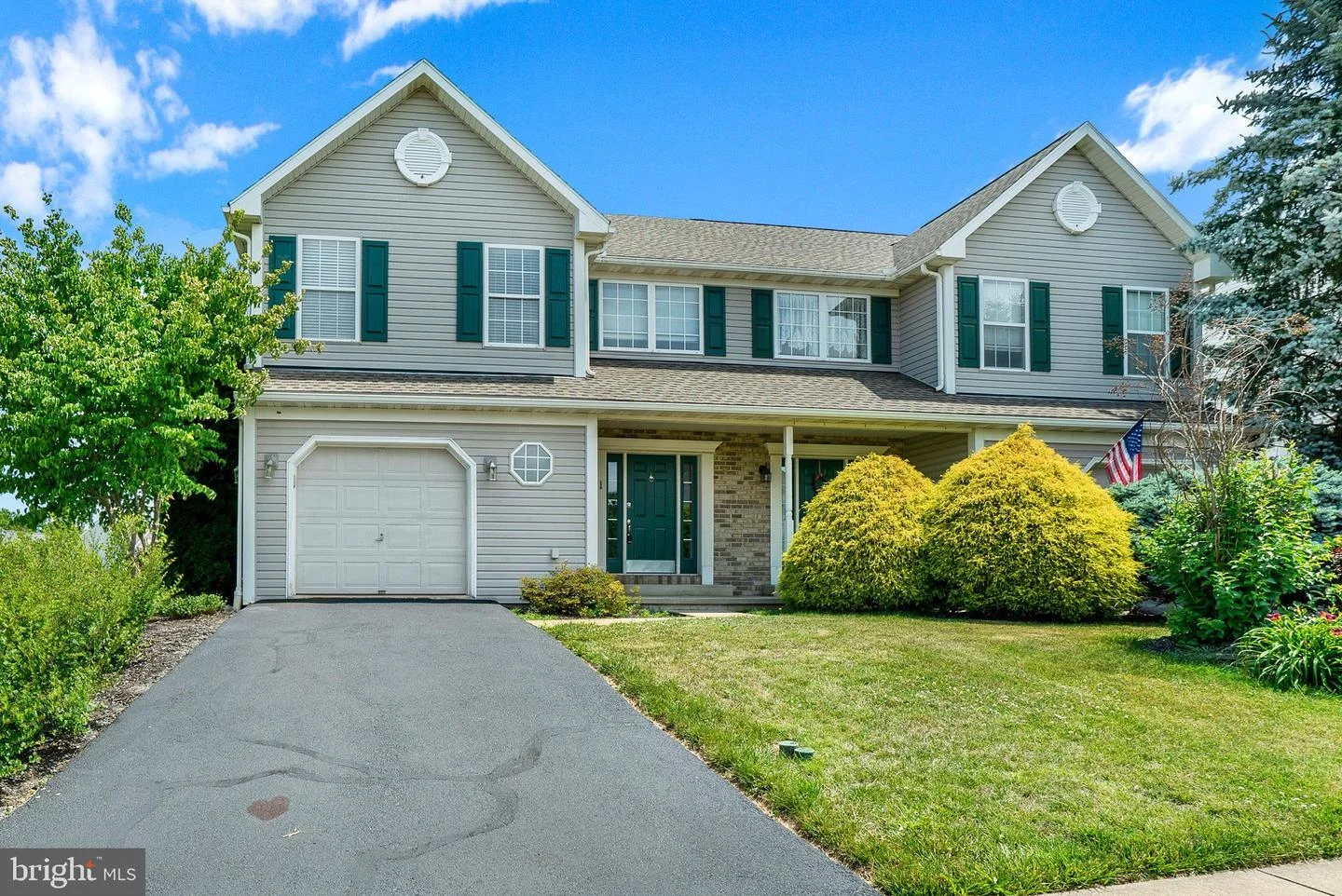 1 Ontario Drive