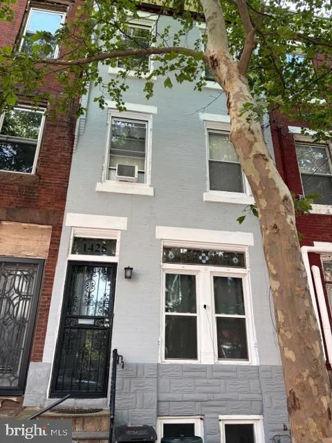 1425 N Lawrence Street