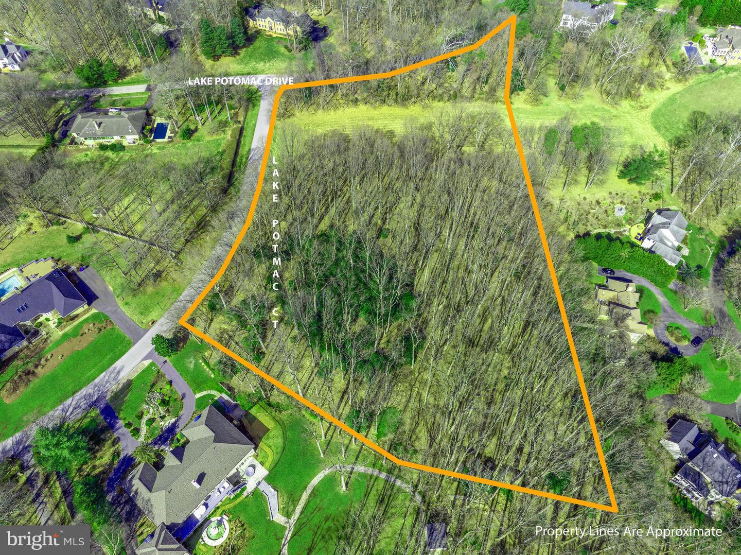 Photo 1 of 14 of Lake Potomac Ct land
