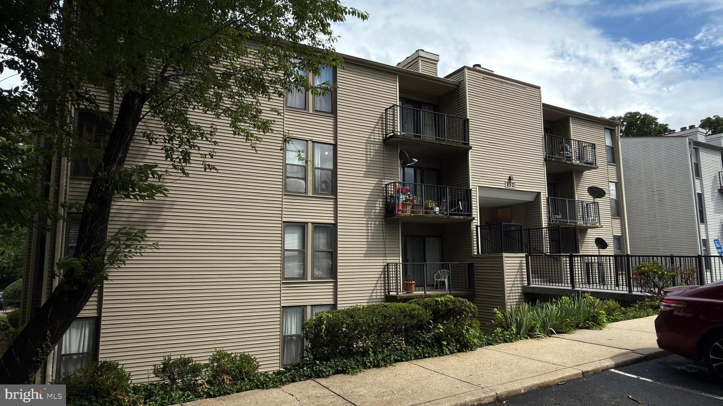 132 Duvall Lane Unit 205-10, Gaithersburg, MD, 20877
