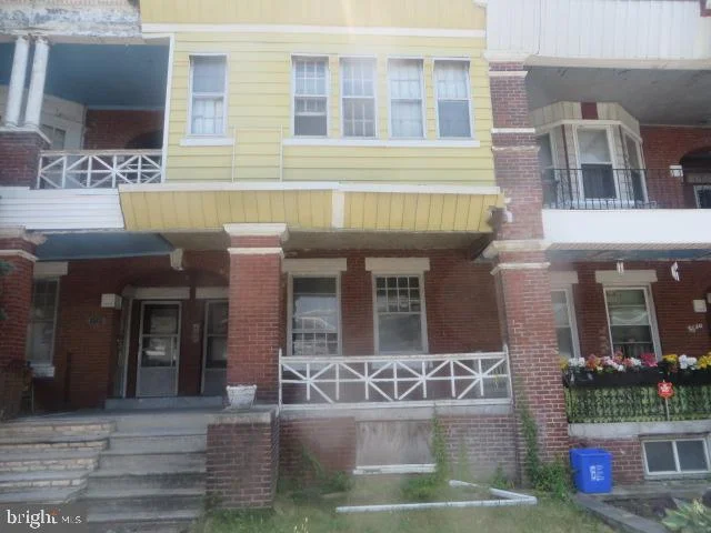 5538 Walnut Street