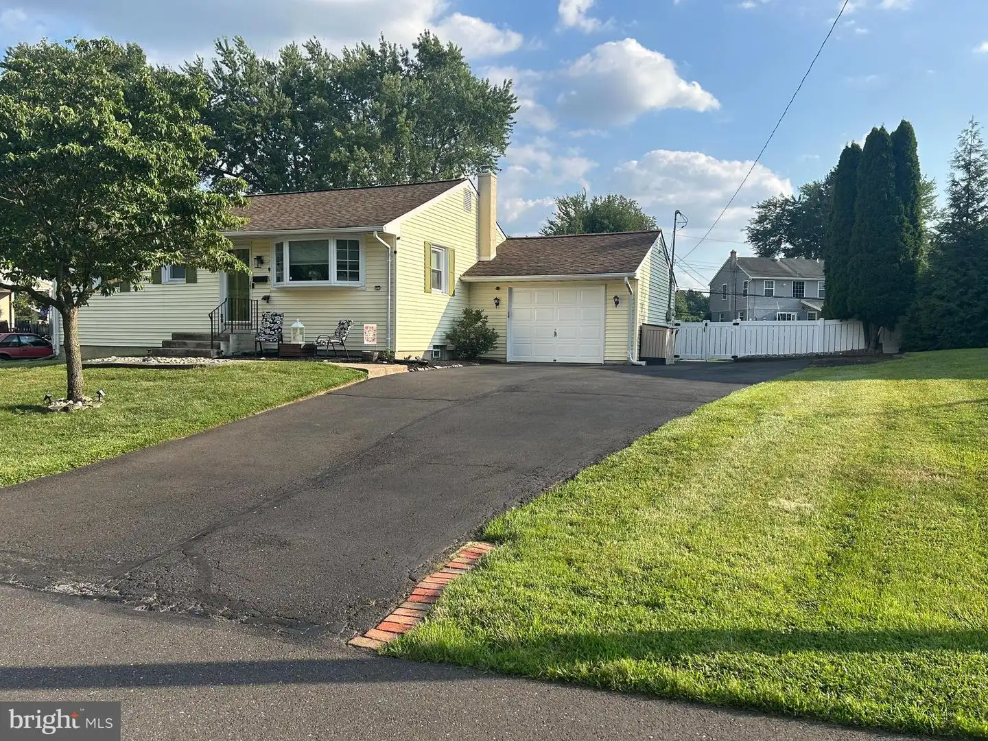 31 Mapleview Drive, Feasterville Trevose, PA, 19053