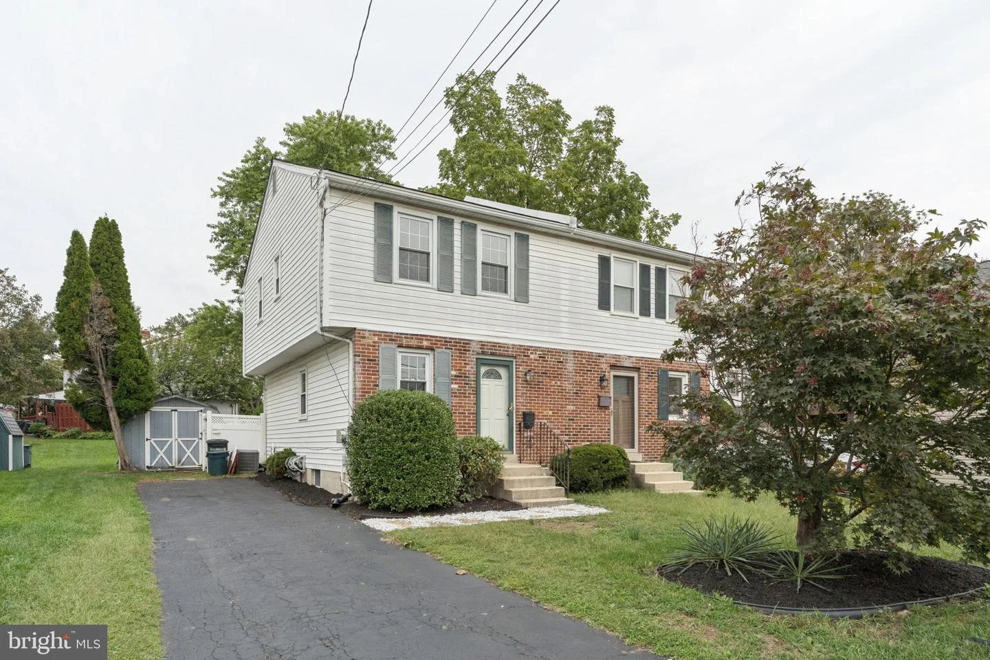 223 Harding Avenue