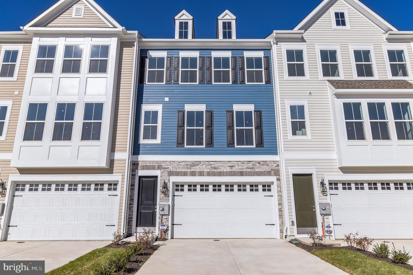 View Middletown, DE 19709 townhome