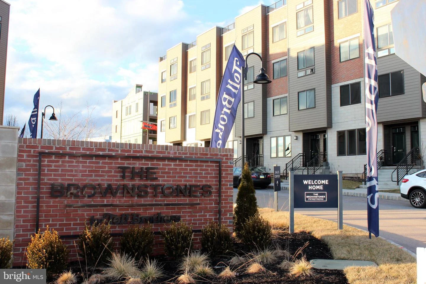 510 Lakeview Court Unit 10 UPPER