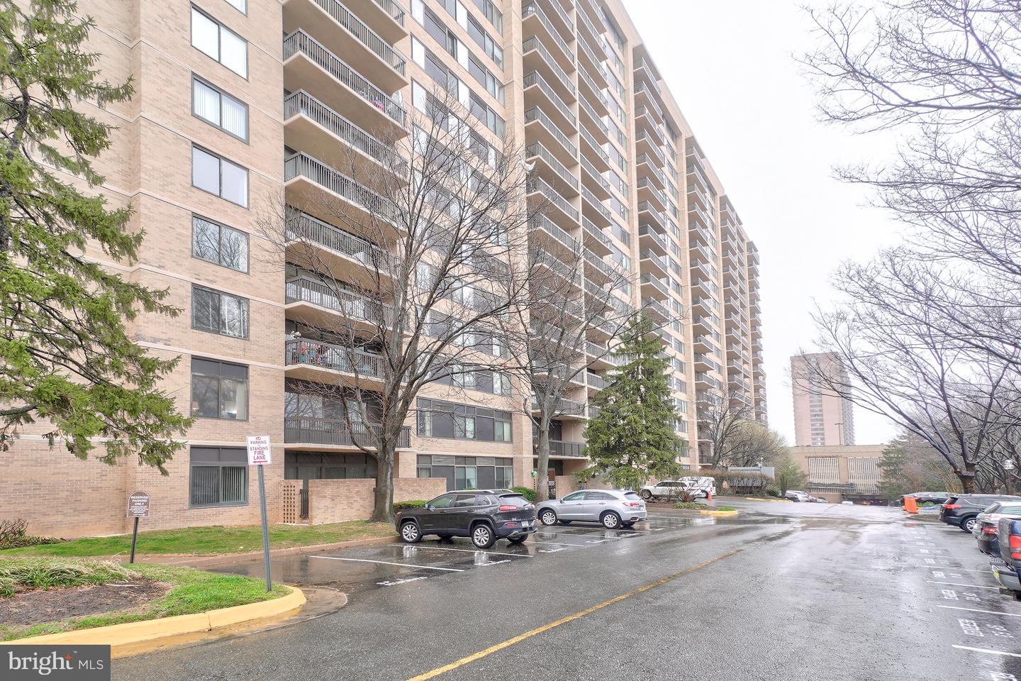 3713 S George Mason Drive Unit 414 W, Falls Church, VA, 22041