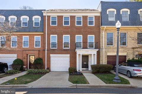 2729 Unicorn Ln NW Washington DC 20015