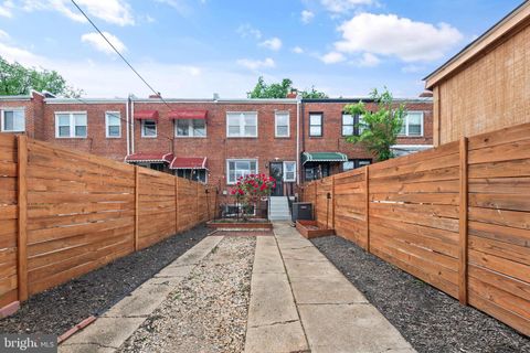 Townhouse in Washington DC 315 19th STREET 24.jpg