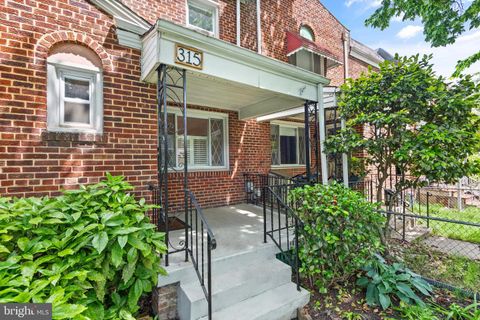 Townhouse in Washington DC 315 19th STREET 1.jpg