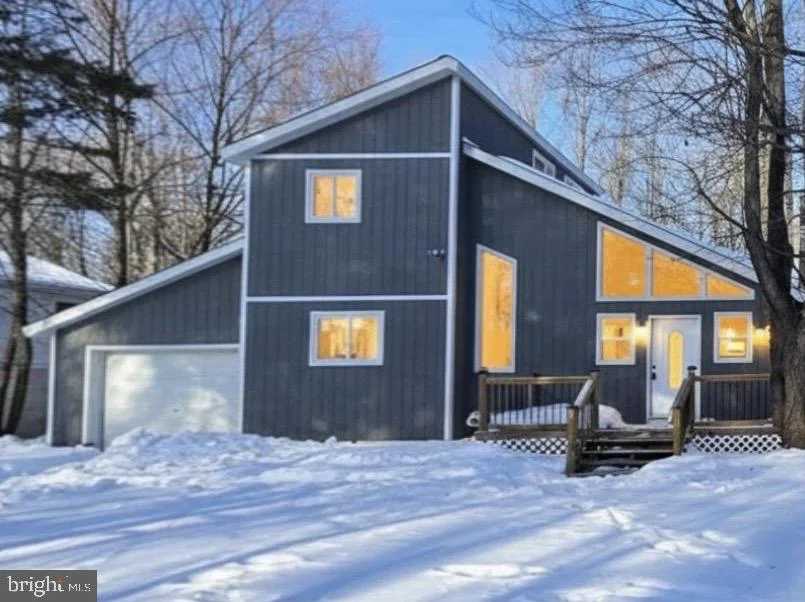 1225 Country Place Drive Dr, Coolbaugh Township, PA, 18466