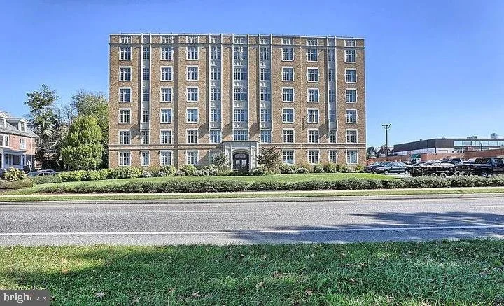 1525 N Front Street Unit 313