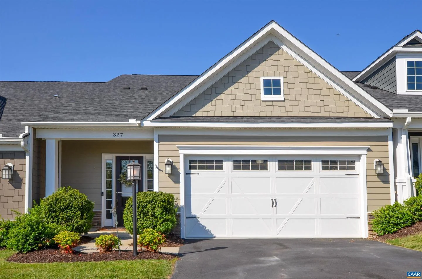 327 Claibourne Rd Rd