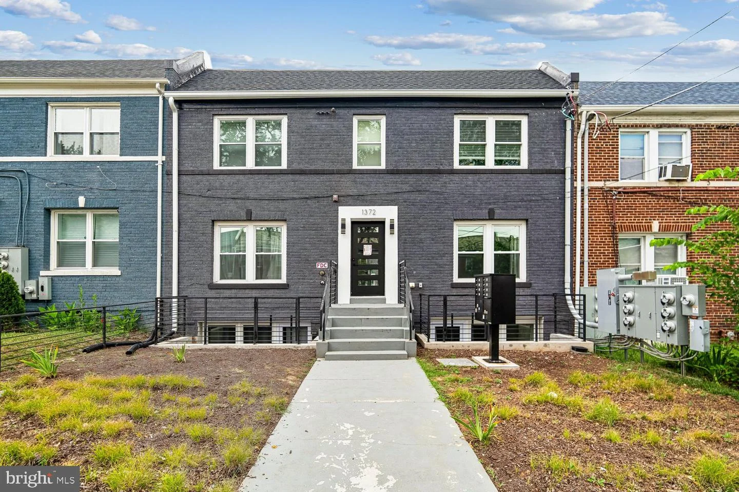 1372 NE Bryant Street NE Unit 4