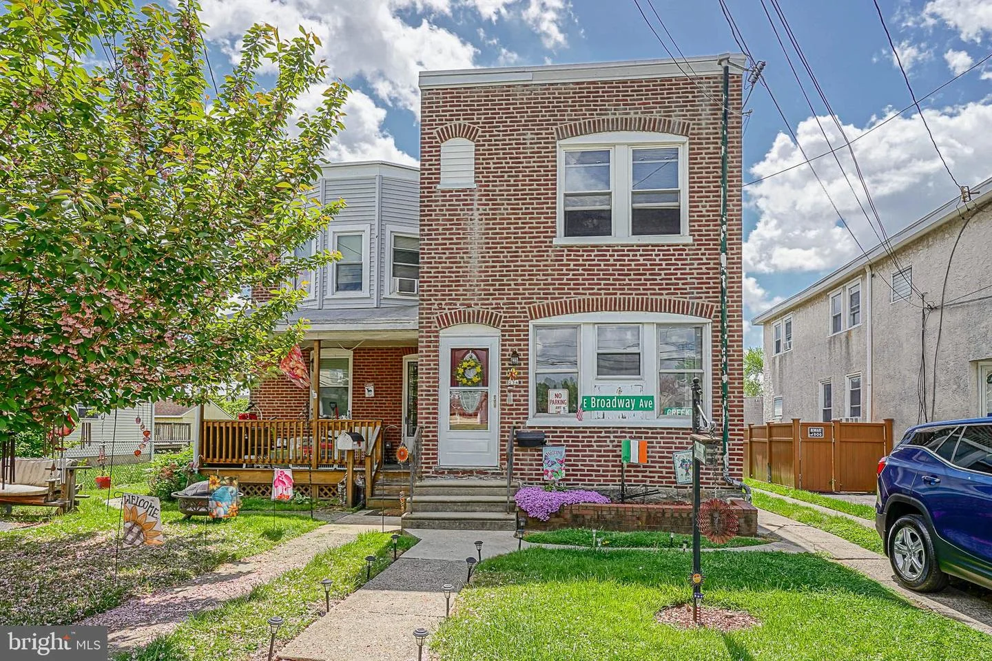 234 E Broadway Avenue
