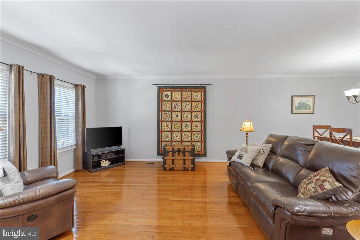 Photo 9 of 54 of 6831 Kerrywood Cir townhome