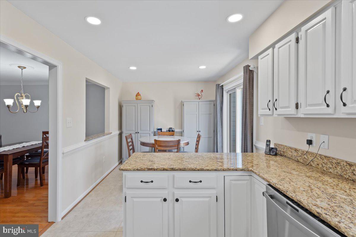 Photo 19 of 54 of 6831 Kerrywood Cir townhome