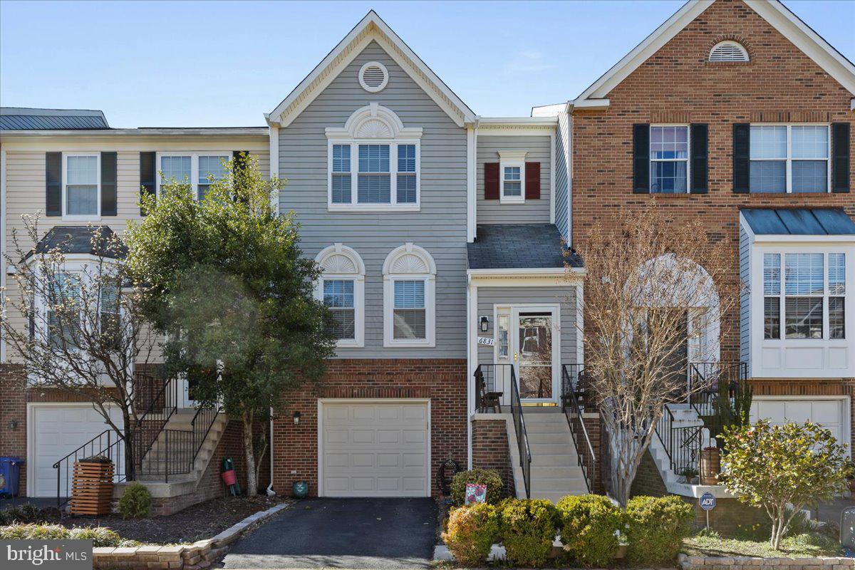 Photo 4 of 54 of 6831 Kerrywood Cir townhome