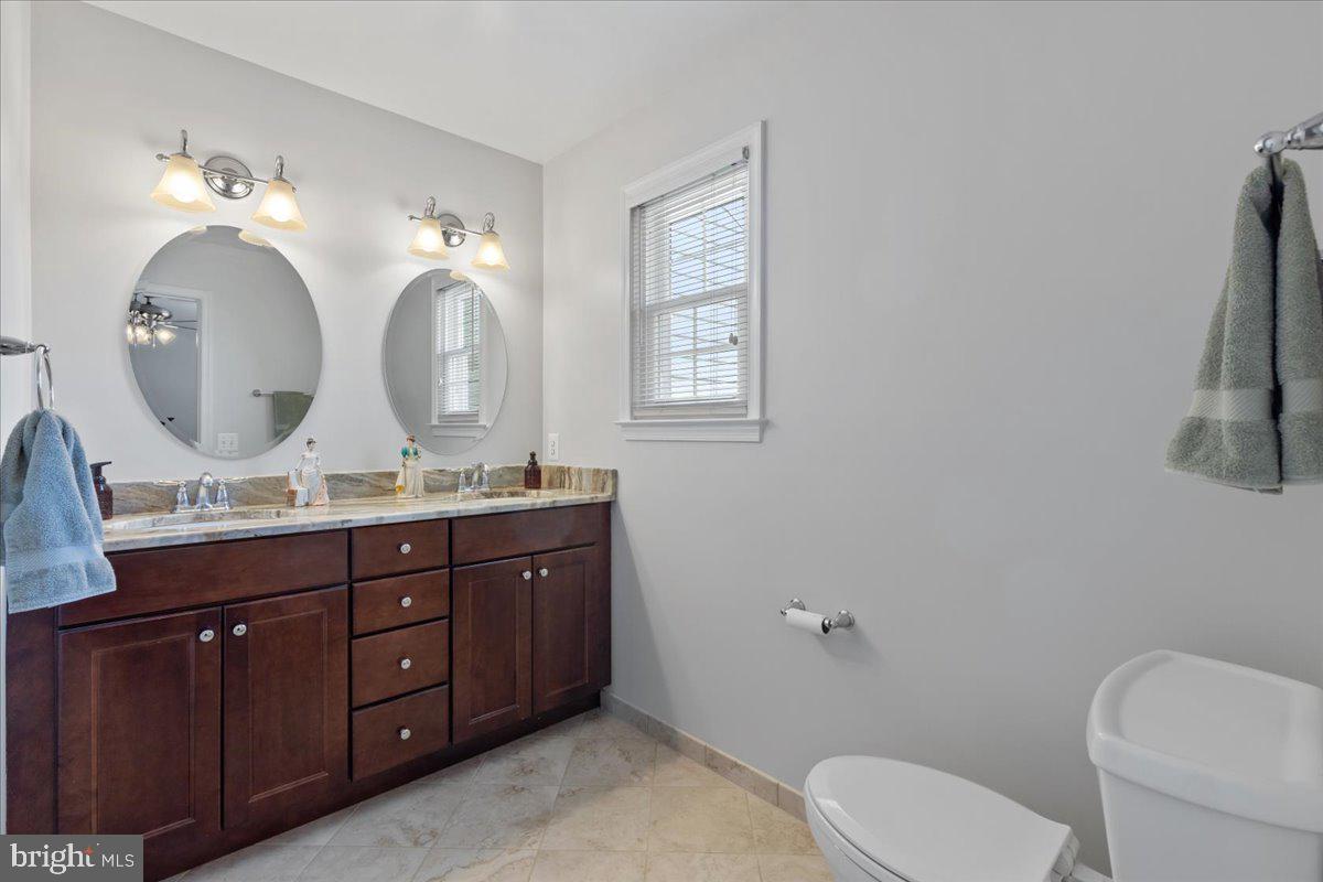 Photo 35 of 54 of 6831 Kerrywood Cir townhome