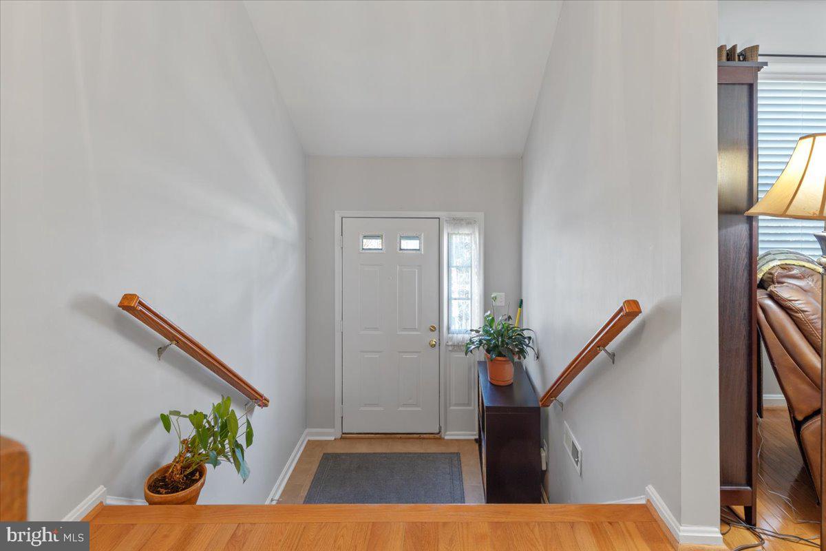 Photo 7 of 54 of 6831 Kerrywood Cir townhome