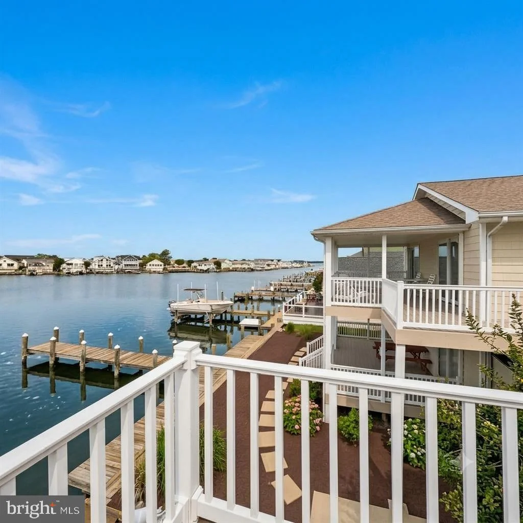 505 S Surf Road