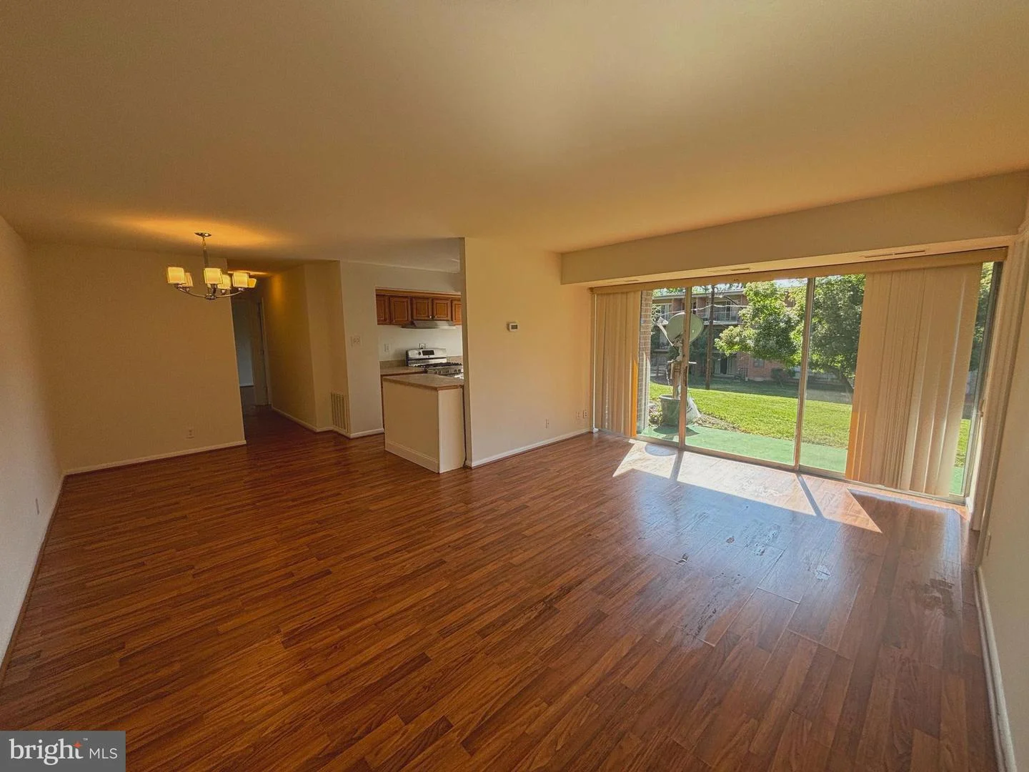 3706 N Rosser Street Unit T2, Alexandria, VA, 22311