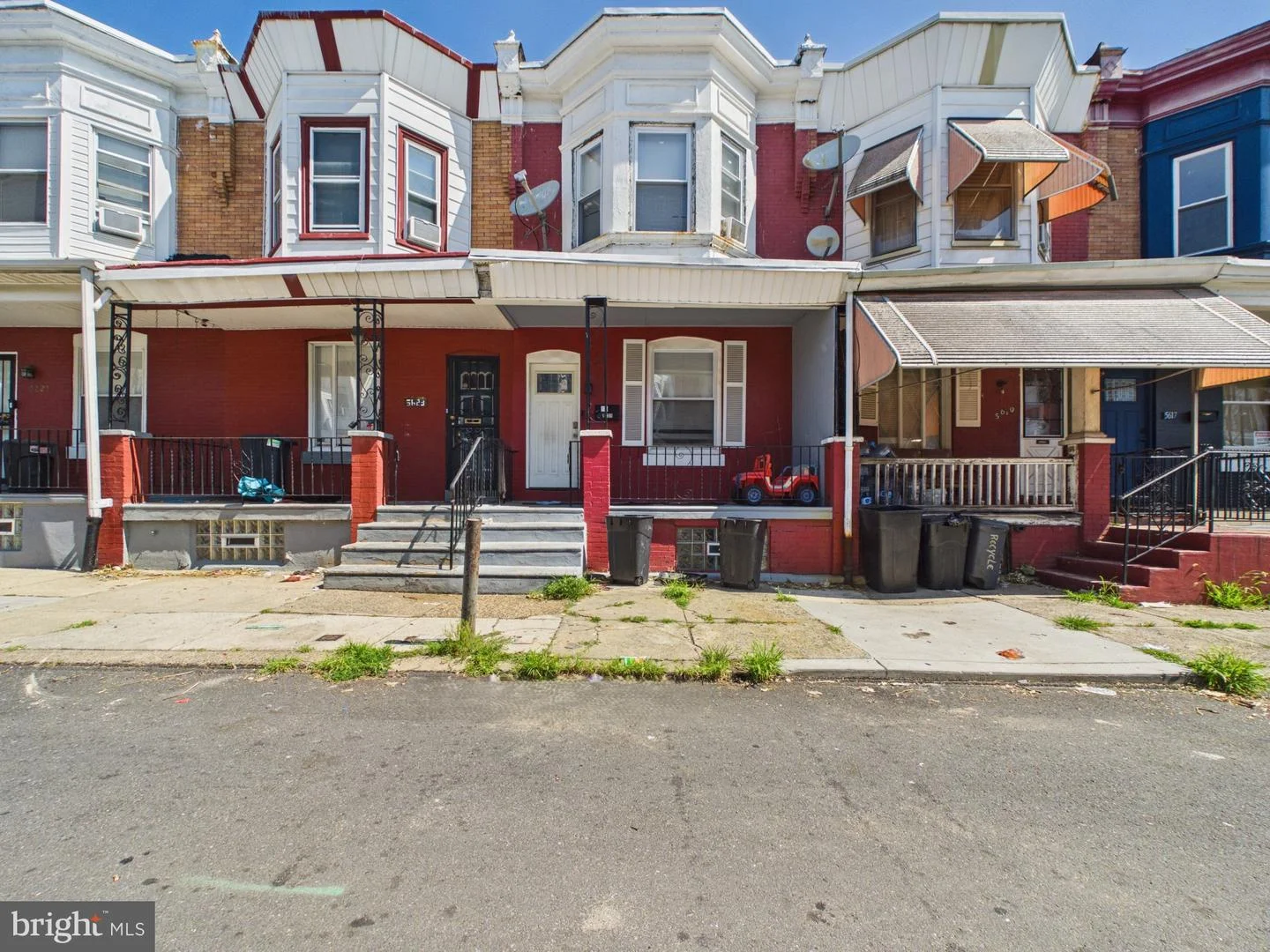 5621 Walton Avenue