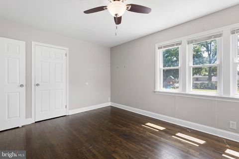 Single Family Residence in Wilmington DE 12 Maplewood LANE 15.jpg