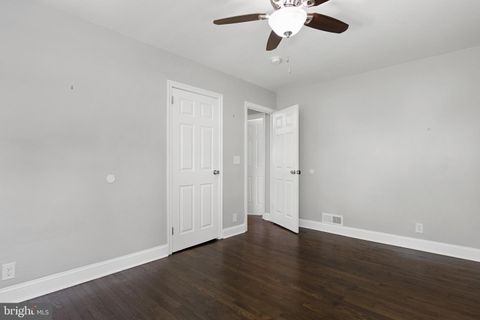 Single Family Residence in Wilmington DE 12 Maplewood LANE 13.jpg