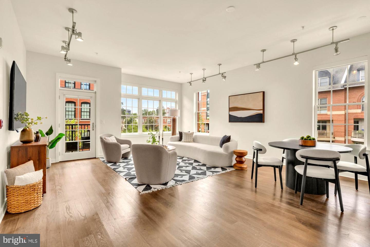 1700 Clarendon Boulevard Unit 154, Arlington, VA, 22209