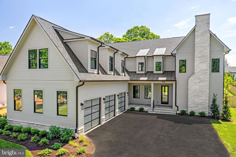 Single Family Residence in McLean VA 1111 Ingleside AVENUE.jpg