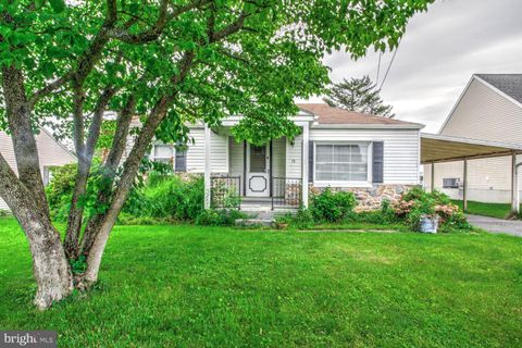 Single Family Residence in Willow Street PA 16 Plank AVENUE.jpg