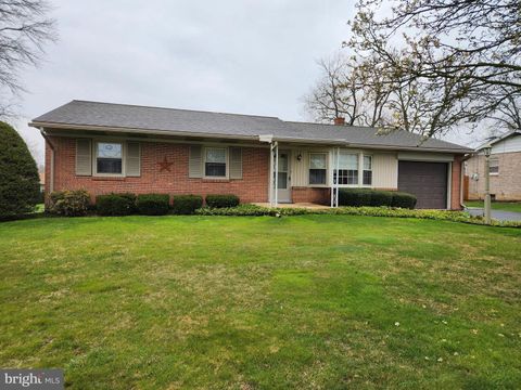 Single Family Residence in Willow Street PA 9 Casey DRIVE.jpg